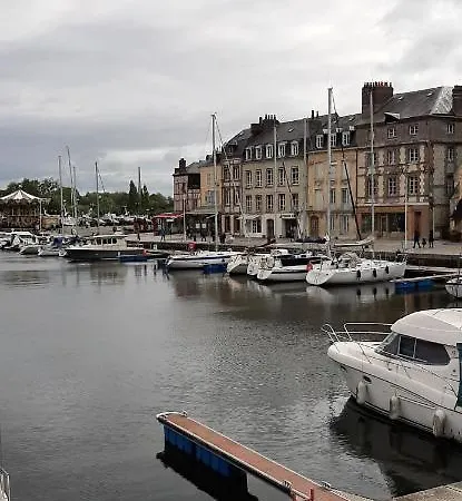 Le Maurifleur Vous Accueille A 3 Km De Honfleur *