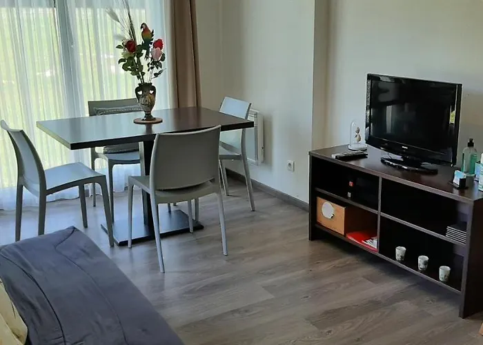 Le Maurifleur Vous Accueille A 3 Km De Honfleur * Équemauville